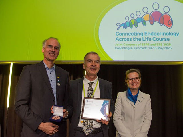 Le Pr Thierry Brue reçoit le Prix Geoffrey Harris 2025 !