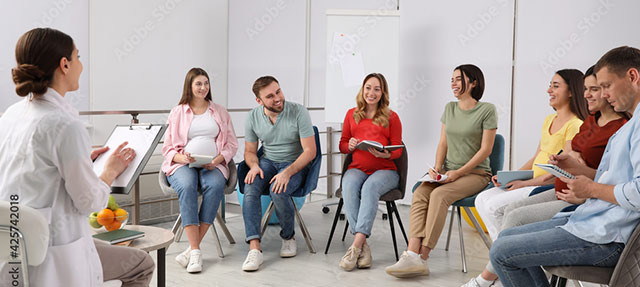 Une photographie illustrant les cours de préparations à la naissance