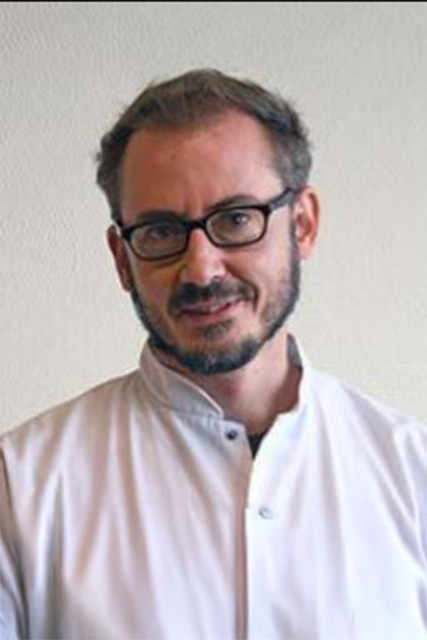 Portrait du Professeur Mikael EBBO, Référent BAMARA auprès de la DSN