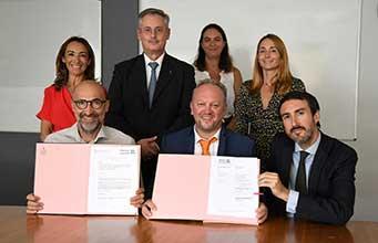 Signature d’une convention autour de l’essai clinique MEPENDAX