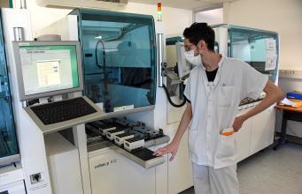 Biologie à l’AP-HM : une référence !