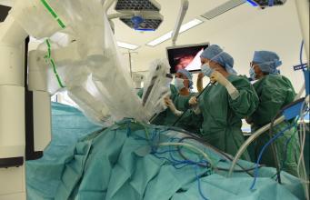 La chirurgie assistée par robotique à l'AP-HM