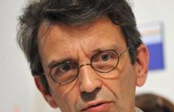 Tumeurs cérébrales : une étude internationale dans le prestigieux New England Journal of Medicine