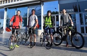 Challenge Mai à vélo : l'Hôpital Nord reçoit le 1er prix de la mobilisation des salariés